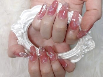 ハナアイ サロン 新大久保店(hanaai salon)/スカルプ+デザイン+ストー9800円