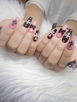 アミネイル(Ami Nail)/ワンホンガーリーネイル
