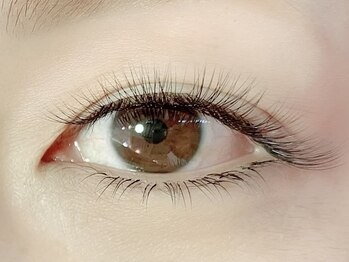 アイル(AILU)の写真/≪フラットラッシュ80本￥4500～≫どんなまつ毛・目元の方もお任せください♪理想のぱっちりEYEに◎