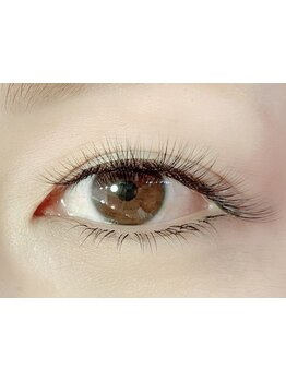 ボリュームのある目元にしたい