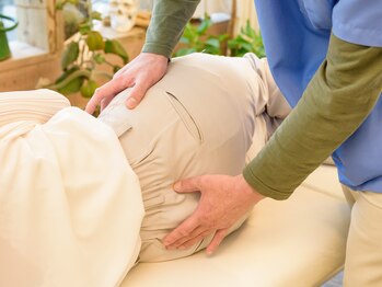 くにたち肩こり腰痛センターの写真/腰のつらさにさよなら！座っていると痛くなる、朝起きるとき痛いを癒やす極上リラク空間◎