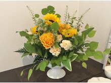 アフェットレガーレ 京都三条店(affetto legare)/ヒマワリと薔薇ビタミンカラー