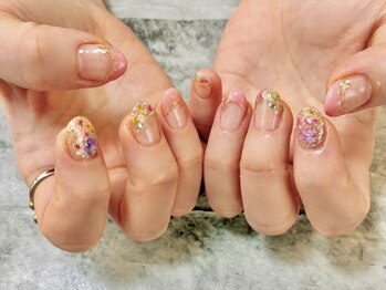 coreTHの写真/手元のシミ・しわケア5500円◎極上ハンドケアで乾燥知らずのふわモチ肌へ。豪華ホームケアプレゼント付♪
