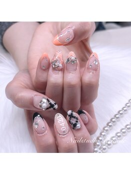 ルメッド(Remede)/お誕生日ネイル