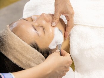 Passion Hairの写真/気になりだしたほうれい線にアプローチ！肌を整えリフトアップで、年齢に左右されにくい自信肌へ◇