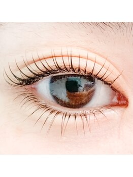 ルミナス アイ 町田店(Luminous Eye)の写真/完全個室でじっくり対話。派手にしすぎず、骨格に似合う上品な目元へ。大人女性のための町田駅3分