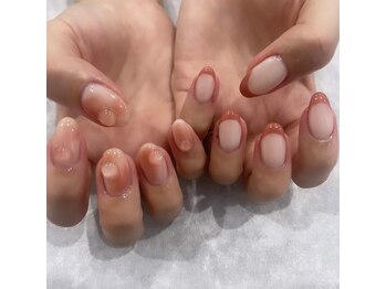 レジアント(Rediant)/桃ちゃんネイル