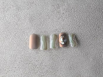 マックスビューティーネイル(MAX BEAUTY nail)/