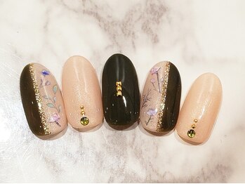 ネイルサロン ラブリーズ 相模大野店(NAIL SALON LOVELLY'S)/定額 ¥9800