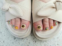 シュガーネイル(sugar nail)/ぷっくりひまわりフットネイル
