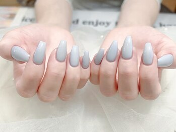 センシー ネイル スタジオ(Sensy Nail Studio)/ミルキーベージュネイル