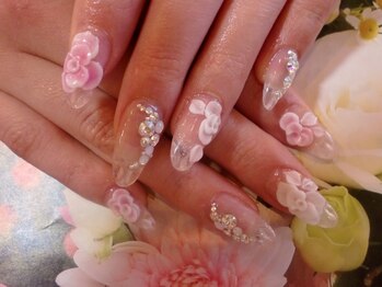 トランキル(Tranquille)/大輪のバラの3Dでブライダル