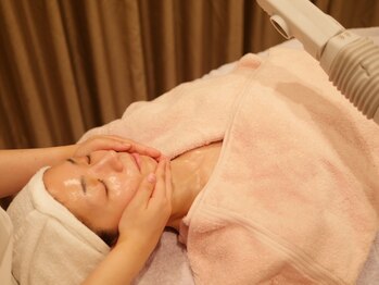 メナードフェイシャルサロン 丸の内ヒルズ/アドバンスコース