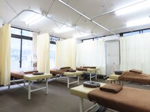 リラックストア/整体のベッドは5床