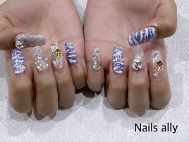 ゼブラ×グリッター×ストーン