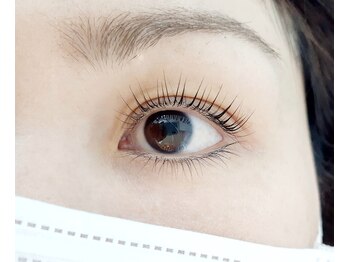 エッセンシャル アイビューティー(Essential)/パリジェンヌラッシュリフト