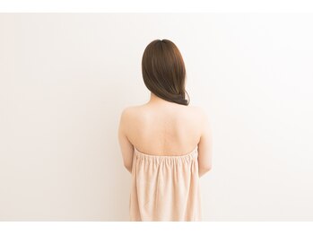 エリー(Ellie)/背中シェービング♪