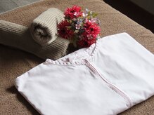 カモミール/施術着のご用意ございます