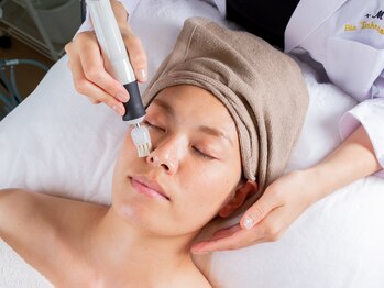 プラスエム(+M)/