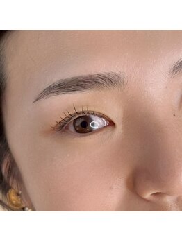 ホーリー(HOLY)/黄金比眉×ラッシュリフト