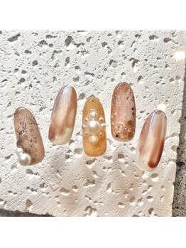 モーヴ(mauve b+)/【オフ無料】 トレンドコース