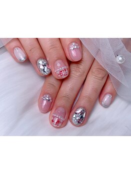 ショートネイルデザインが豊富