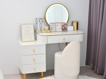 サロン ド リリー(salon de Lily)/半個室のメイク直しスペース*