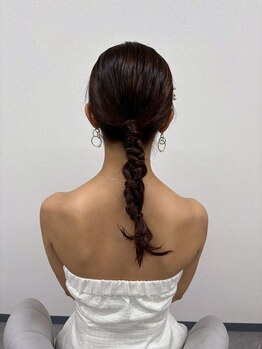 ミカヅキ 赤坂/ローポニーアレンジ！