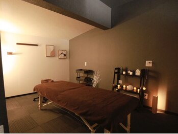 ハナゼン サロン(hanazen)の写真/周りを気にぜずリラックス♪本格手技で日々の疲れを解消◎こだわりぬいたアロマで心と体を温めます◆