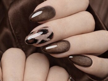 ミュウミュウ(miumiu)/春ネイル