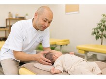 全快堂整骨院/赤ちゃん整体の様子