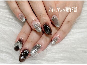 エムプラスネイル 新宿(M+Nail)/90分★持ち込みデザイン