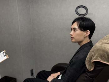 眉毛の匠/大人の落ち着きと凛々しさを纏う