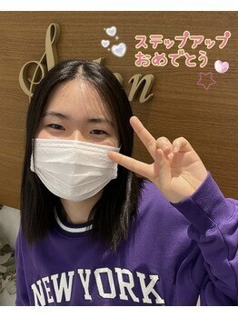 イシス ジェニー マルヤマクラス店(ISIS Genny)/ピース!中学生の女の子LOVE!