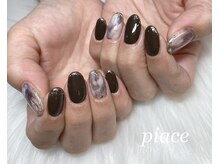 ピアーチェ(Piace)/４本アートネイル