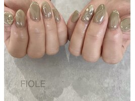 グリーン×ゴールド