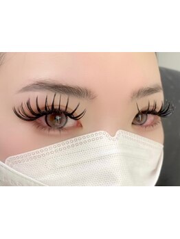 ボリュームのある目元にしたい