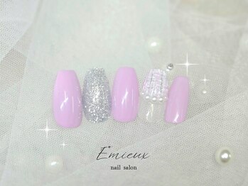 エミュー(Emieux)/ツイードネイル