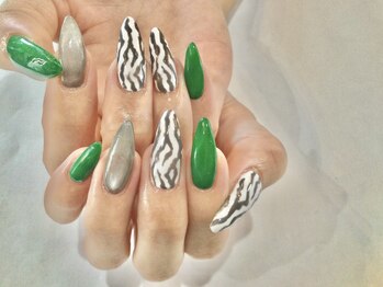 フリースタイル(Free Style)/☆ゼブラ×グリーン×マグ☆