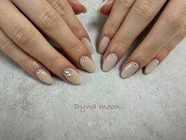 ブライダルネイル