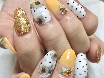 リッチネイル(Rich Nail)/ひまわりネイル