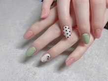 ラドール(La Dhole)/スパイファミリーカラーネイル