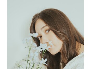ムーンアイビューティープラス(moon eye beauty+)
