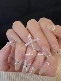蝶々ネイル
