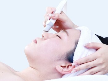 ホワイトアクア 天王寺本店(WHITE AQUA)の写真/毛穴悩みはお任せください！40種類の100%美容液を使用した毛穴洗浄で徹底黒ずみ改善★肌質改善も◎