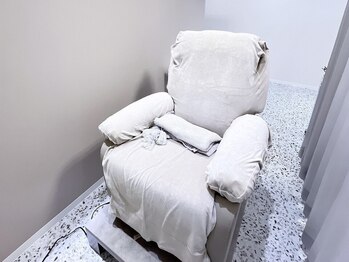 クルン(KURUN)/【店内】施術ブース《荒田》