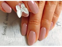 モグネイル(Mogunail)/大人バタフライネイル
