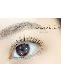 ネイル・アイメニューの同時施術が可能