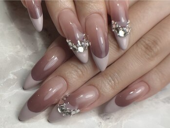 クロレ(Nail Salon COLORE)/フレンチネイル 担当::粥川