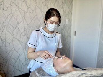 インチャント 四万十店(enchant)の写真/【本気の肌質改善】毛穴の黒ずみ・ニキビケアにプロが直接アプローチ★最適な美容液調合で憧れの素肌へ♪